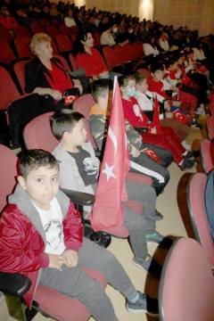 Evrensel Kolej